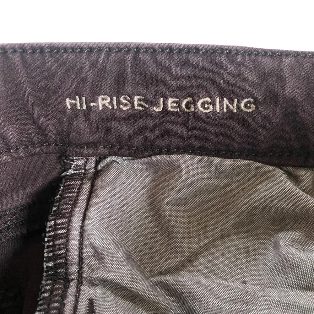 American Eagle Outfitters great burgundy